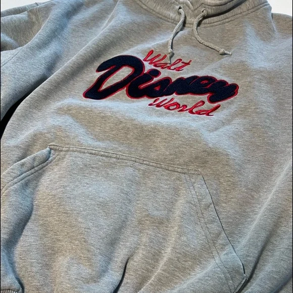 Mickey Inc, Walt Disney World sweatshirt, grey ,size XL, no hood - Picture 5 of 6